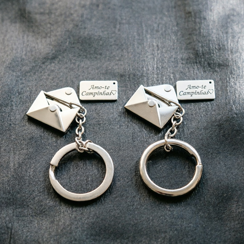 Initial Ring Custom - Kan envelop openen, op maat gemaakte