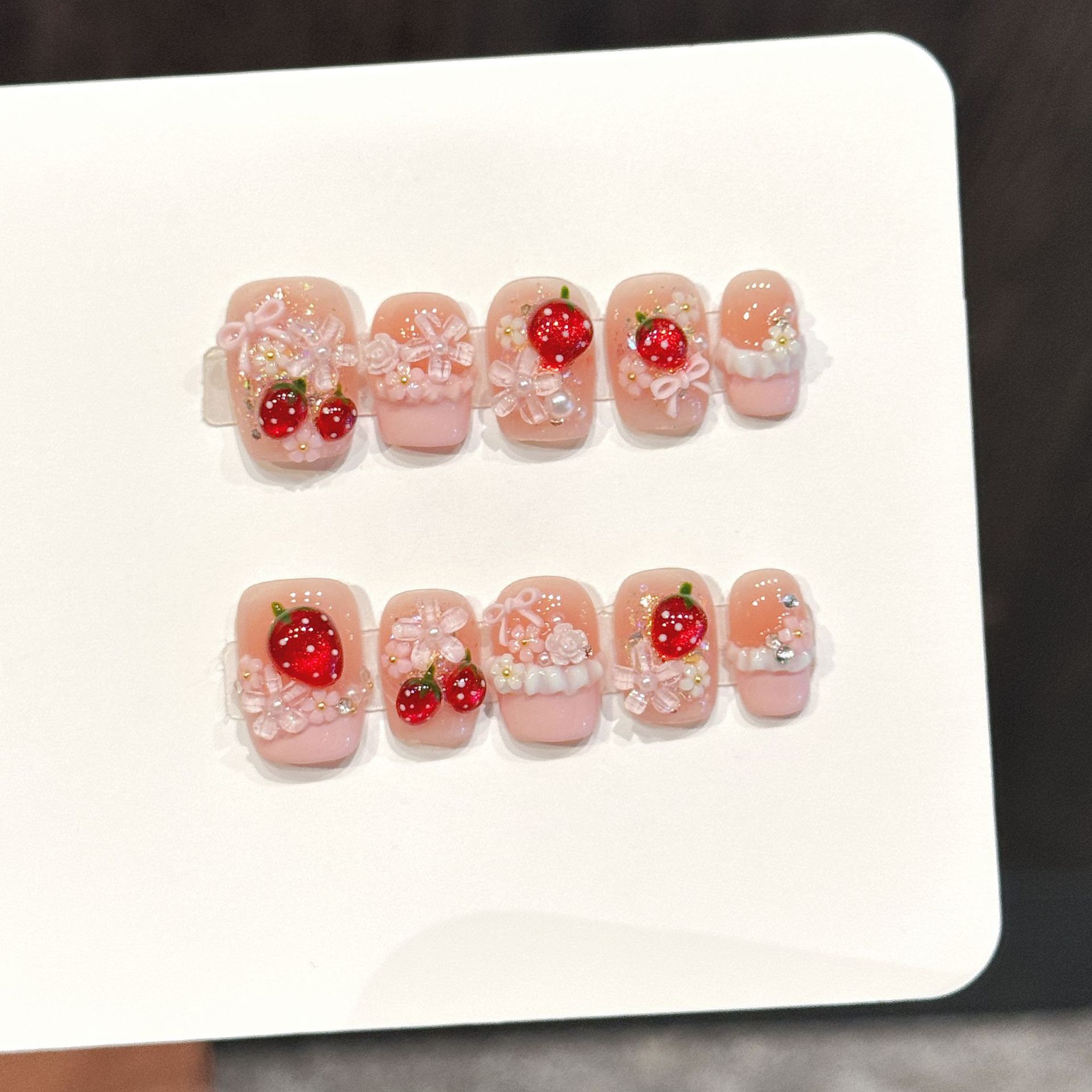 Pressed Flower Art - 10 stuks schattige rode aardbei druk